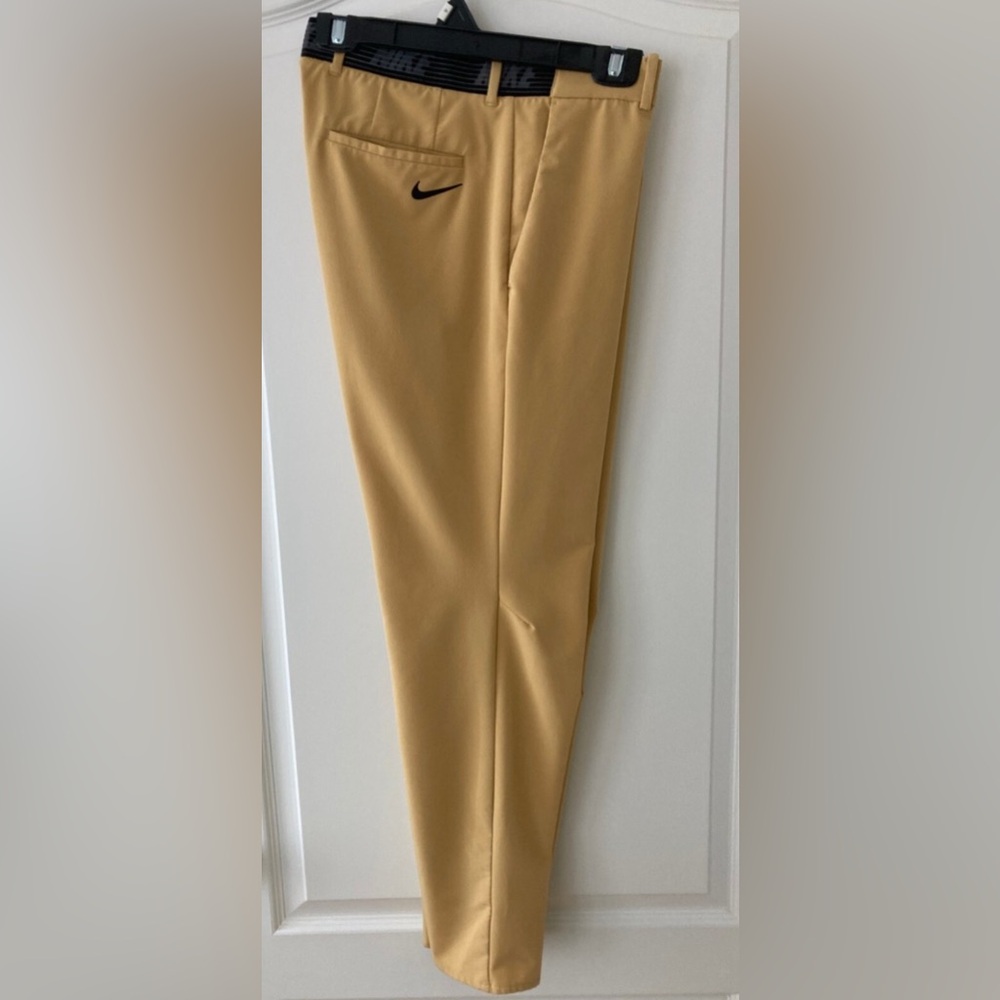 Limited Edition Nike Men’s Flex Slim Fit Golf Pants